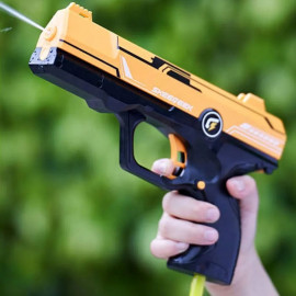 Automatická vodná pištoľ s vakom