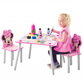 Gyerek asztal székekkel Minnie egér